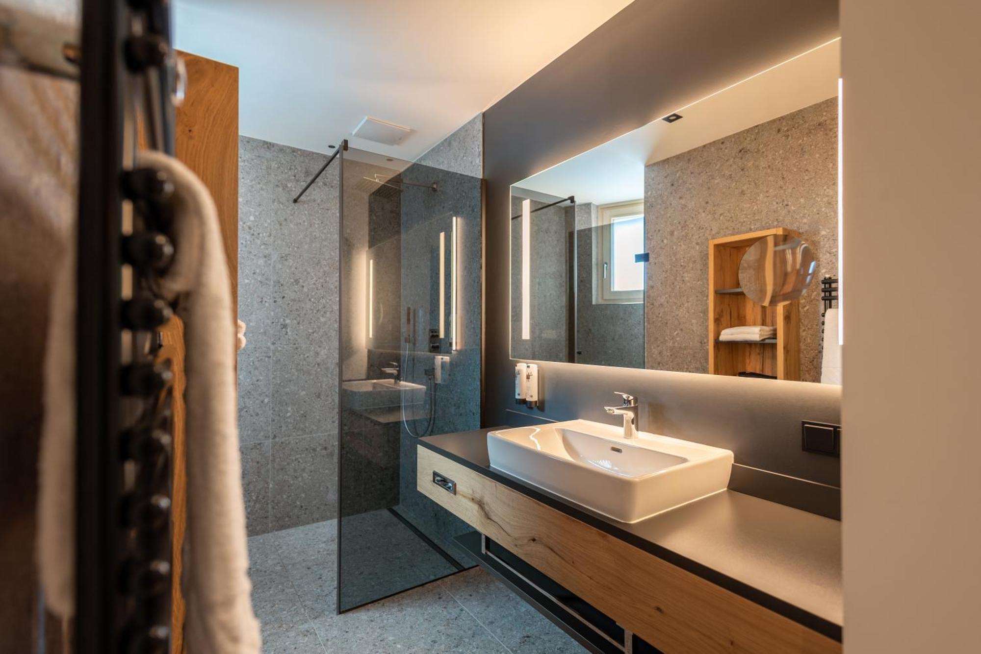 Hotel Lohningerhof Maria Alm am Steinernen Meer Habitación foto